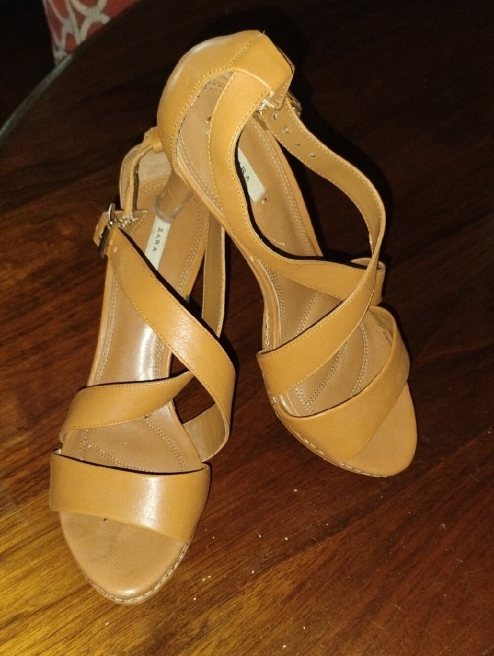 ZARA Leather Crisscross Strap Platform Heeled Sandals 8.5